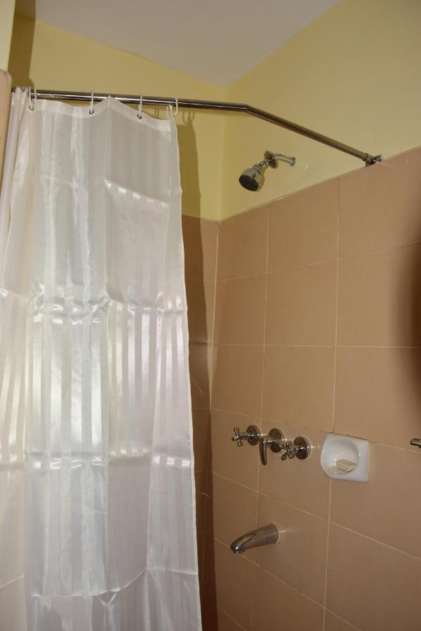 Minimalistic Studio Apartments Nairobi Eksteriør billede