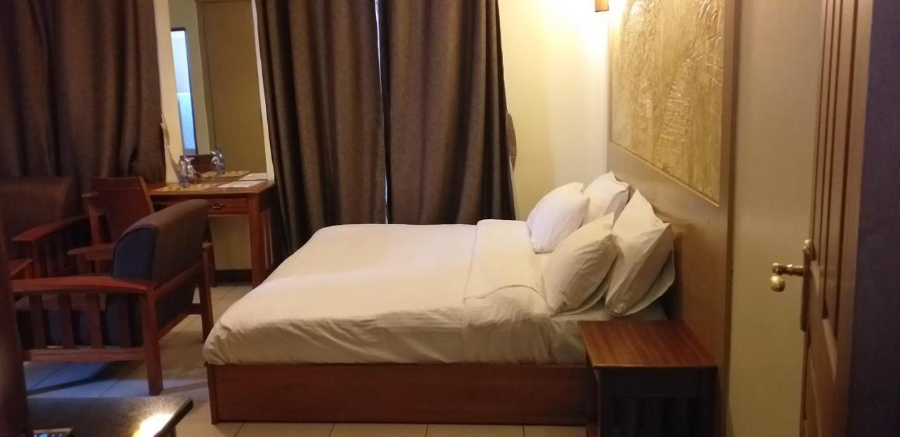 Minimalistic Studio Apartments Nairobi Eksteriør billede